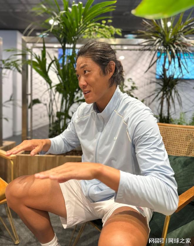 争议!成都球迷大骂颜骏凌 海港球迷:四处拉仇恨 难怪被群起攻之