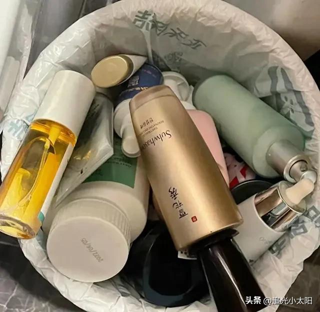 欧冠榜首大战!数据:巴萨神锋复出 欲斩大巴黎