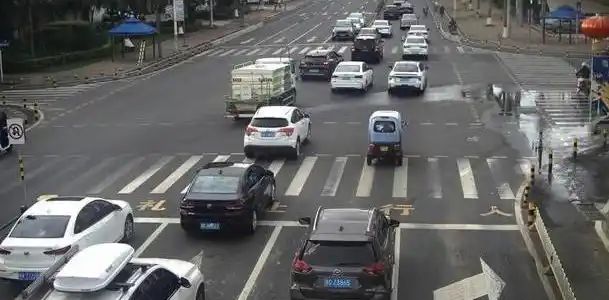 韦世豪：前几年跟泰国是互有攻守，这场全场压制只是缺进球