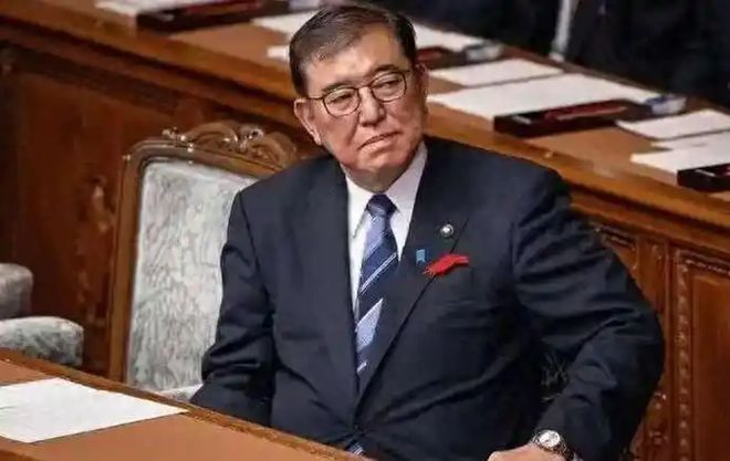 卫冕冠军尼克斯一签一裁:双向合同签湖人旧将克内克特 裁掉麦卡勒