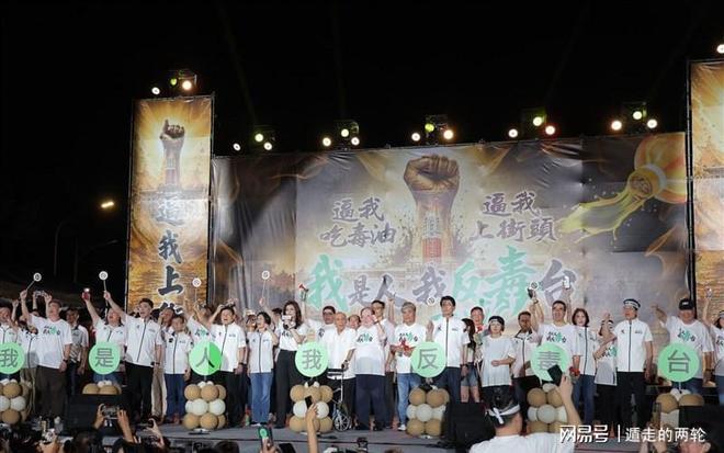 其余厂商都很惨！中国智能手机最新出货量：华为、苹果稳居前二 总占比超40%