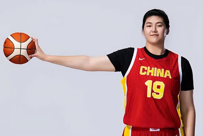 球报:内马尔世界杯出局后,参加世界扑克大赛