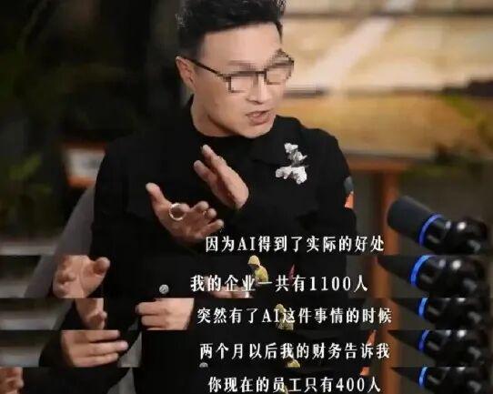 男篮险胜揪出两大累赘!贺希宁8投1中状态全无,他1人干废3人