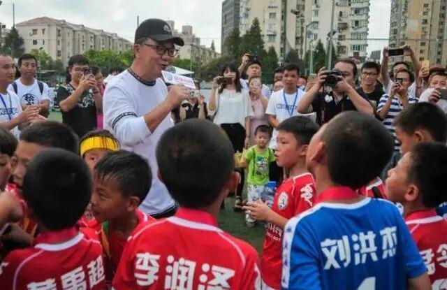 小斯谈加盟尼克斯：那段时期很多人都不愿去 但我却热爱这种挑战